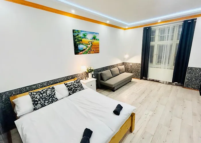 Modern Spacious Apartment In Center Prague